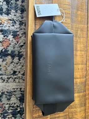 Rains toiletry bag